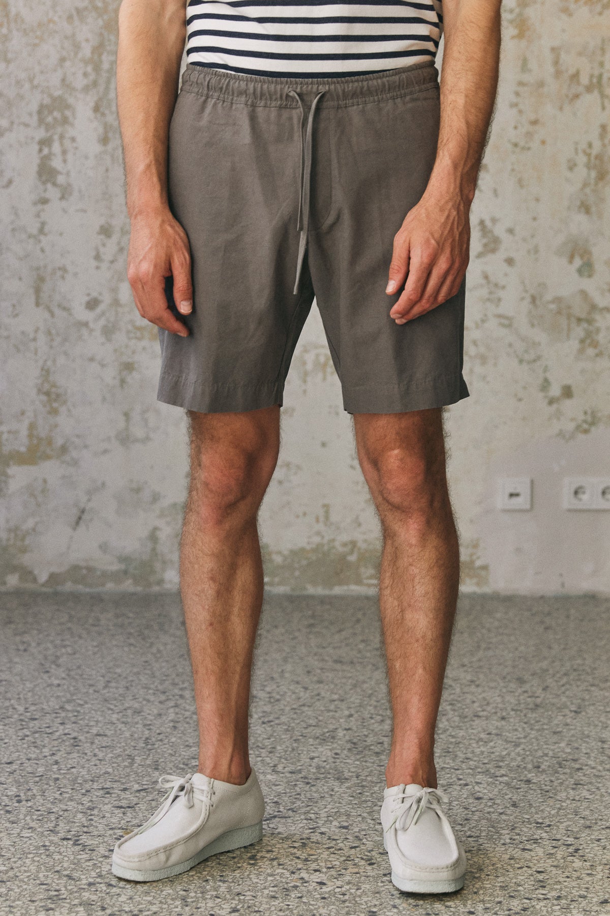 JIM shorts dusty olive tencel