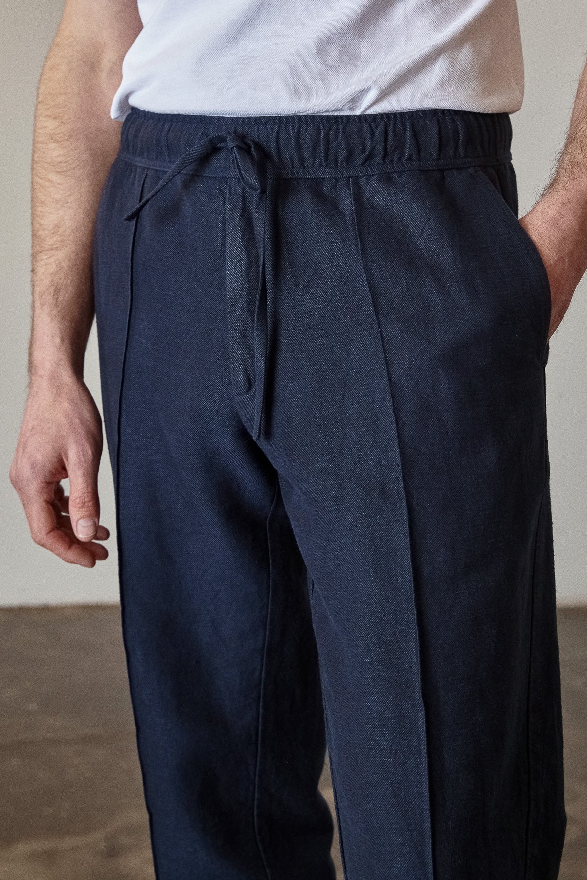 MAX trousers navy winter linen